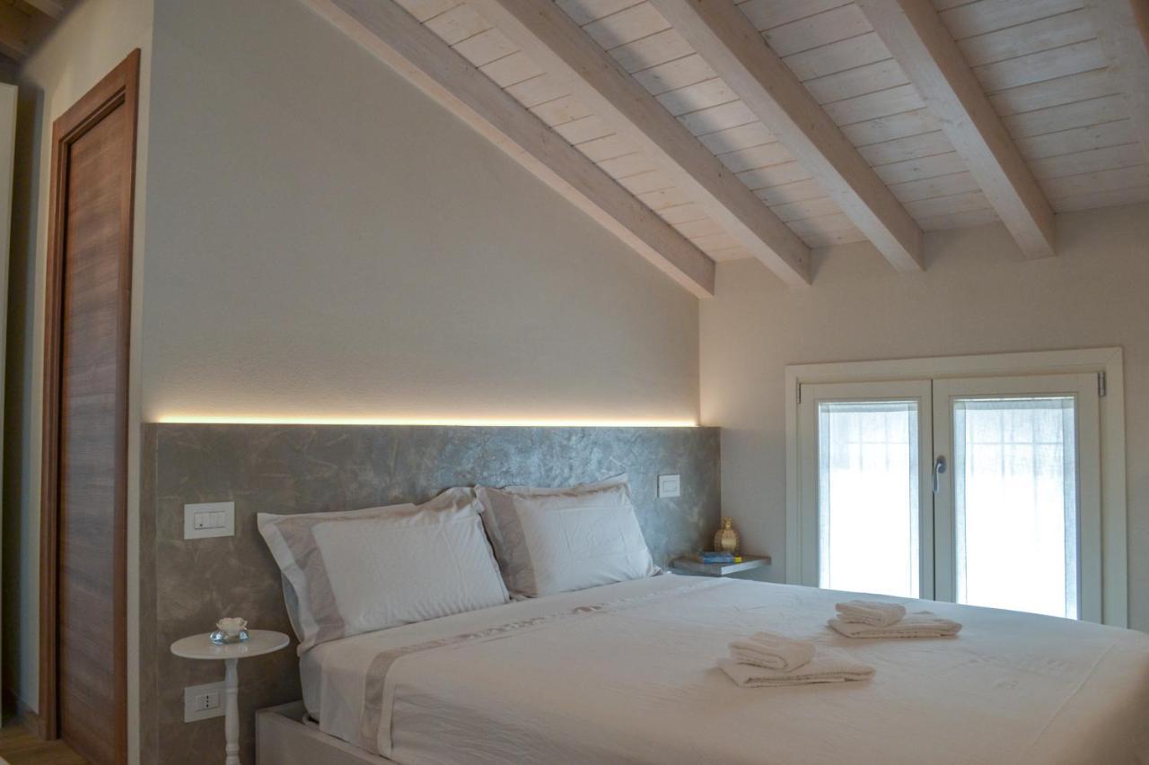 Garda Lake Maison D'Isabella Lonato Eksteriør billede